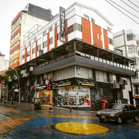 Hotel Escorial Ibagué エクステリア 写真