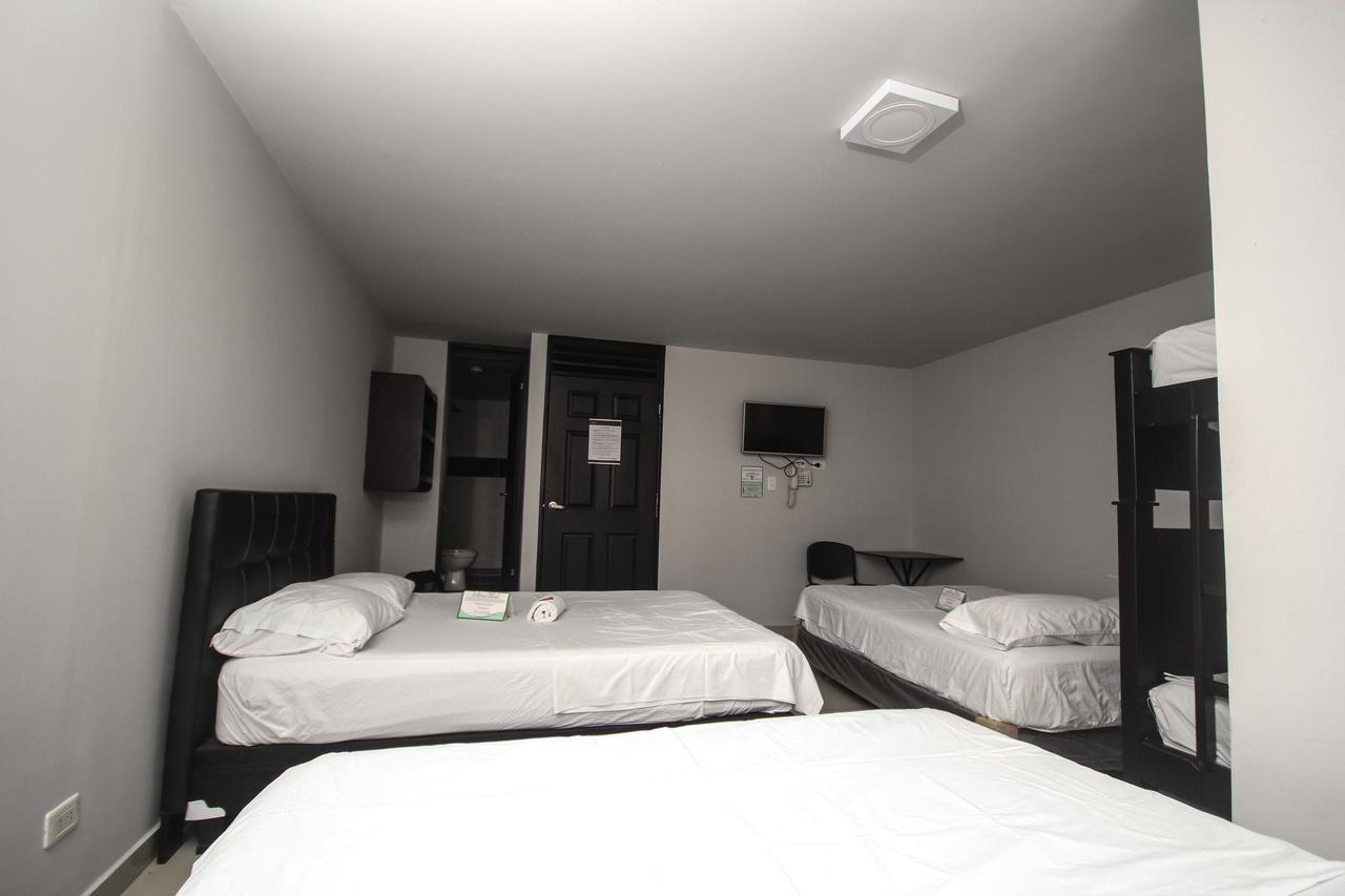 Hotel Escorial Ibagué エクステリア 写真
